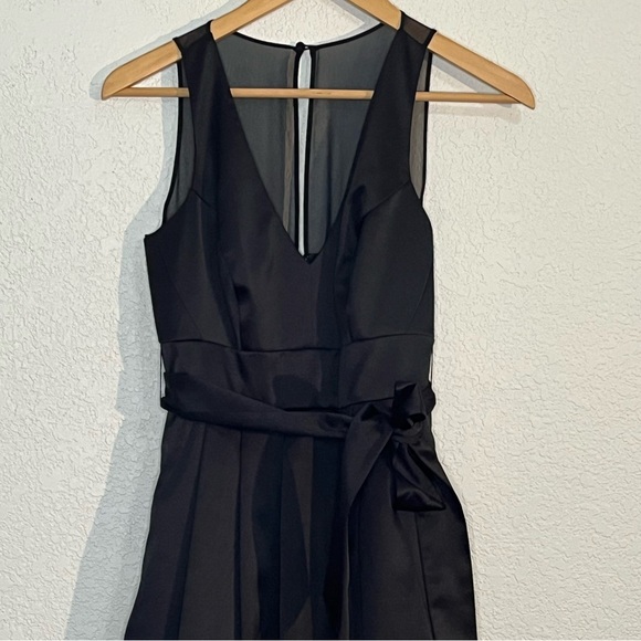 NWT White House Black Market Fit and flare v-neck mini dress Cocktail Evening - Picture 2 of 9